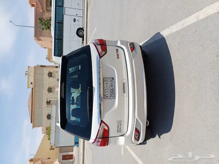 جيب ايسوزوا ديزل ام يو اكس 2019 بدون دبل ب55الف 1