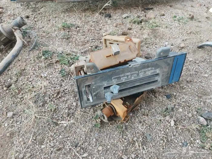 أغراض جمس قديم بهبهاني 3