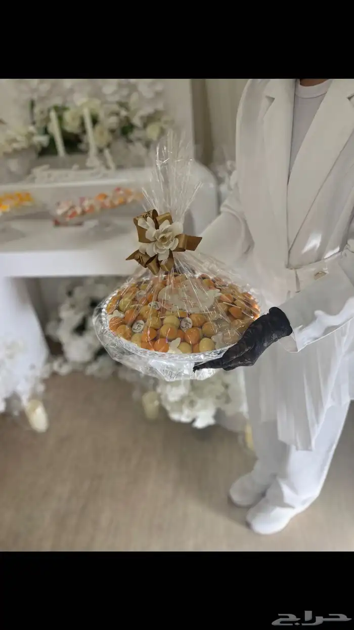 جوالات مع جرابات وصيفه عروسه مع تصوره مناسبه تخرج 1