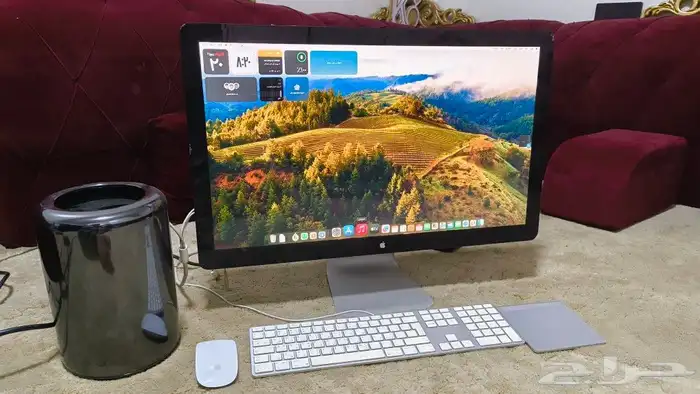 للبيع جهاز ماك برو mac pro 2013 6