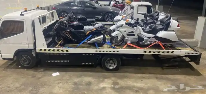 سطحات مسكرة هيدروليك لنقل السيارات الى الامارات والعكس 6