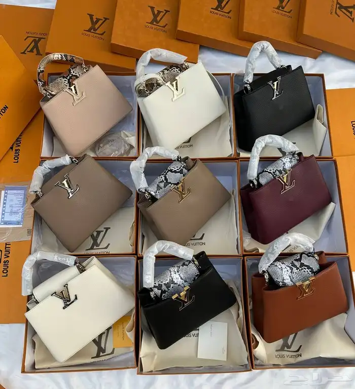 متجر شناط نسائية ماركه 15