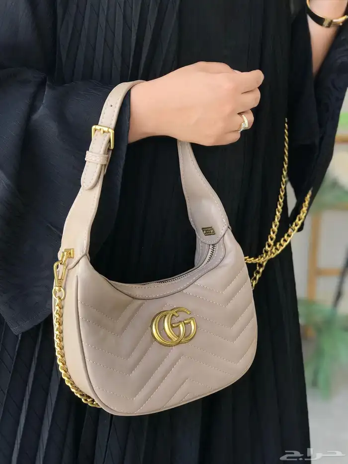 شنط قوتشي شامل التوصيل ودفع عند الاستلام 26