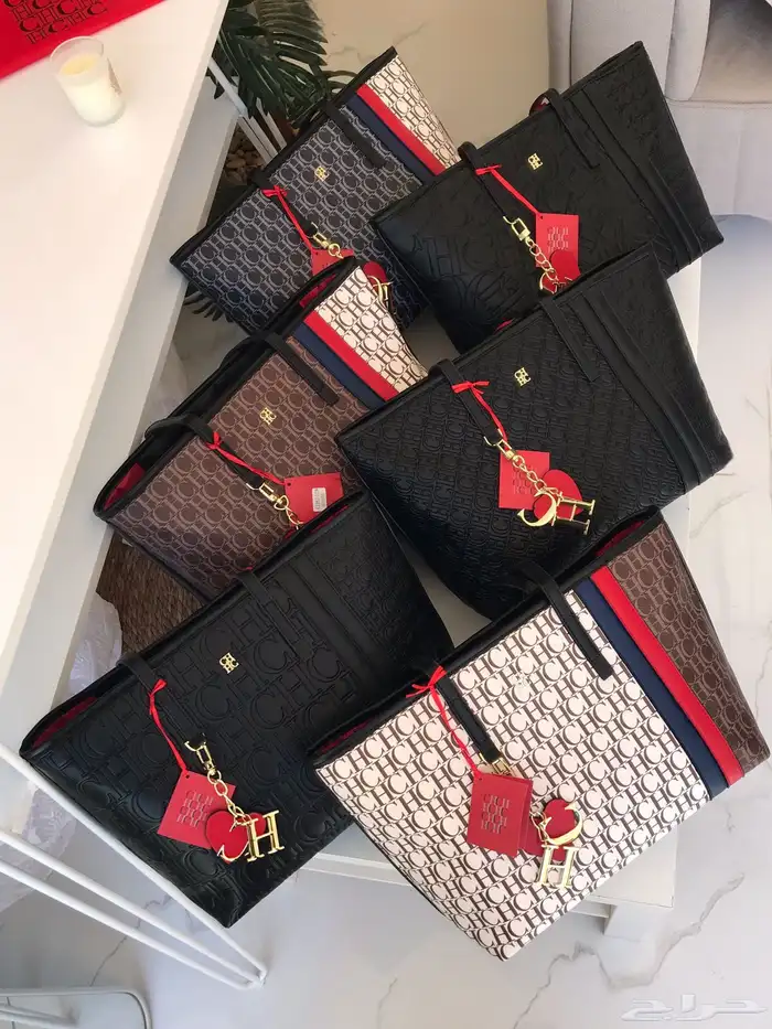 متجر شناط نسائية ماركه 17