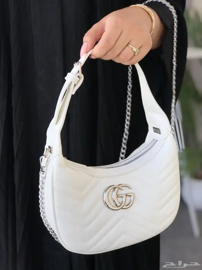 شنط قوتشي شامل التوصيل ودفع عند الاستلام 37