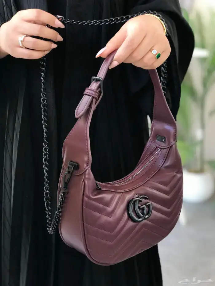 شنط قوتشي شامل التوصيل ودفع عند الاستلام 44