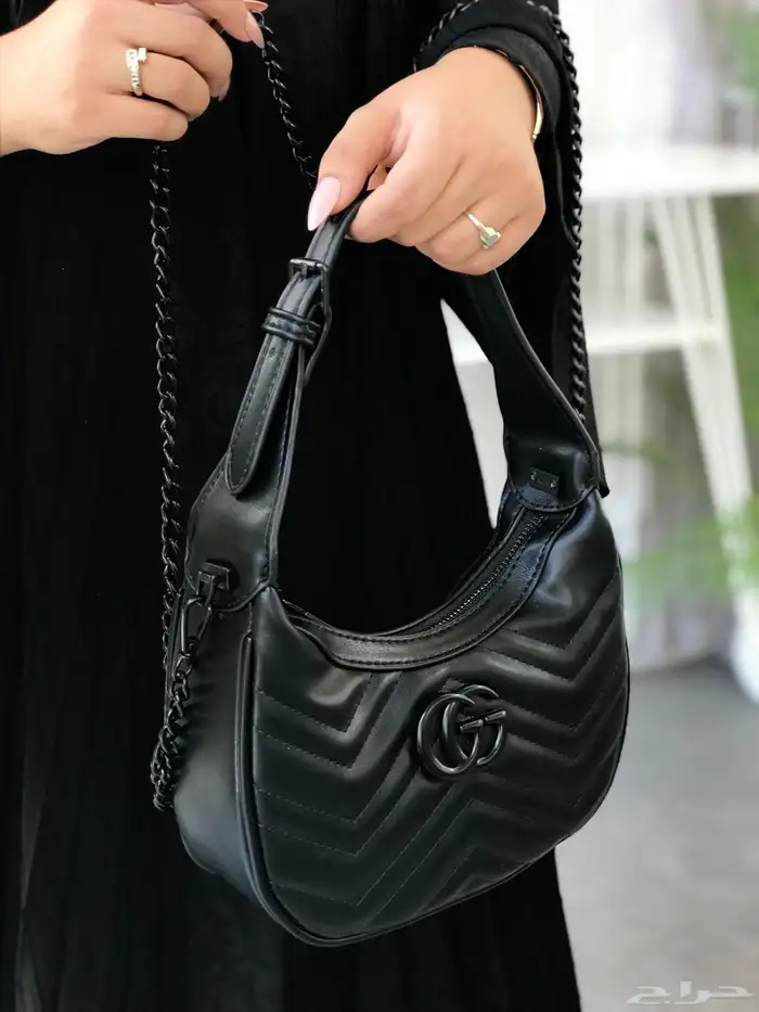 شنط قوتشي شامل التوصيل ودفع عند الاستلام 38