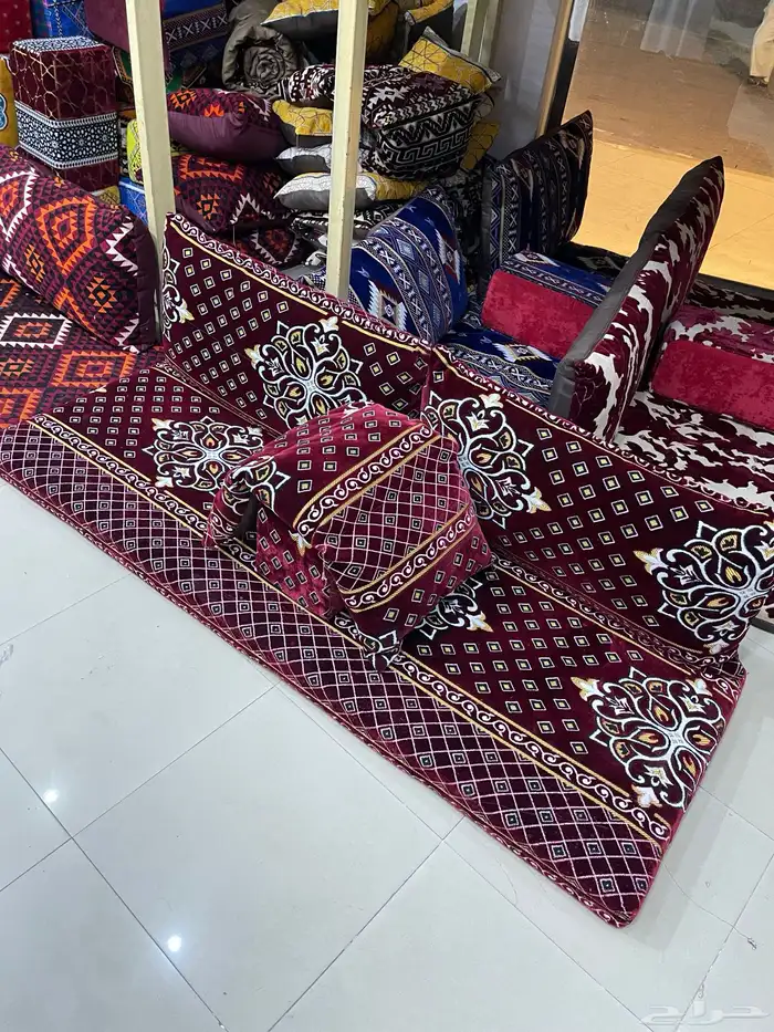 تراثيات ودلال وجارات مناقل كراسي 13