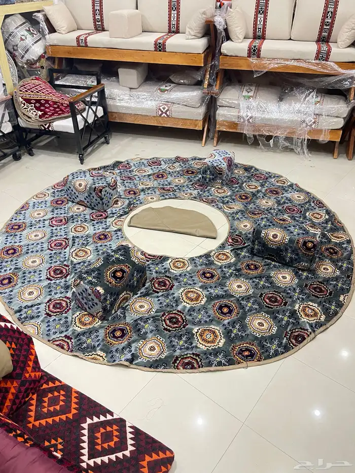 تراثيات ودلال وجارات مناقل كراسي 17