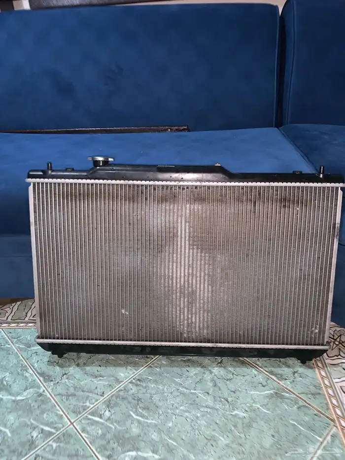 للبيع راديتر كامري 2003 جديد 2