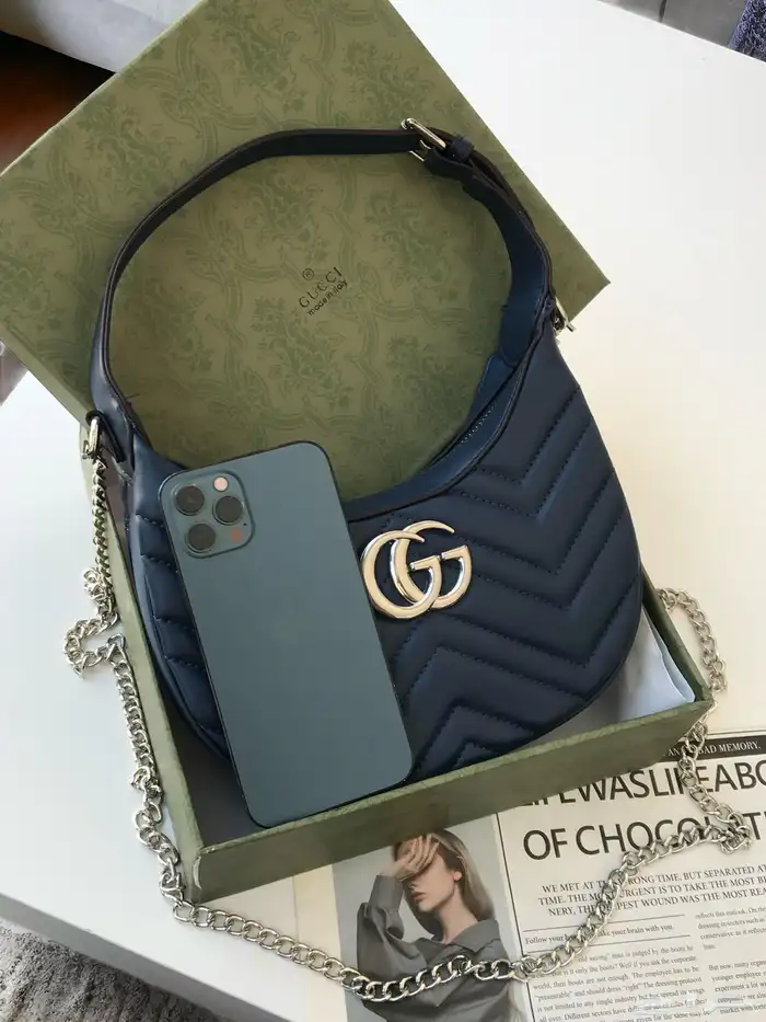 شنط قوتشي شامل التوصيل ودفع عند الاستلام 54