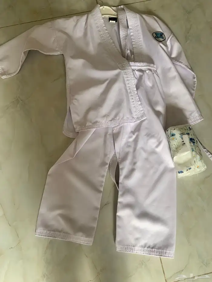 بدلة كراتيه الرس 20 0