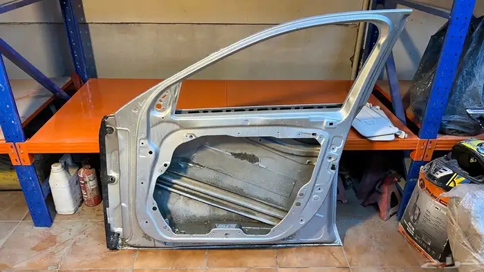 باب مرسيدس E كلاس من 2017 اللى 2022 1