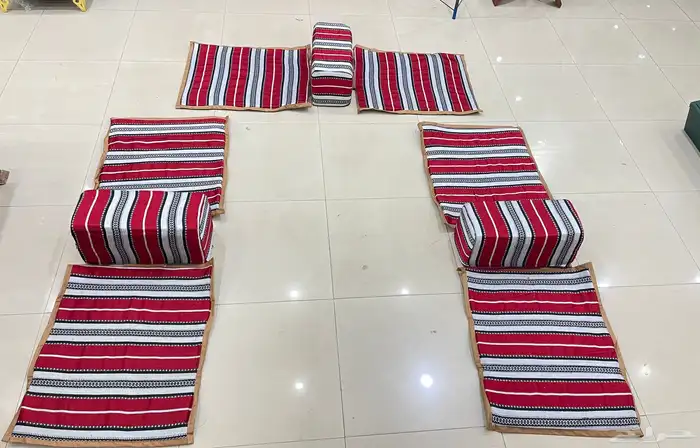 تراثيات ودلال وجارات مناقل كراسي 26