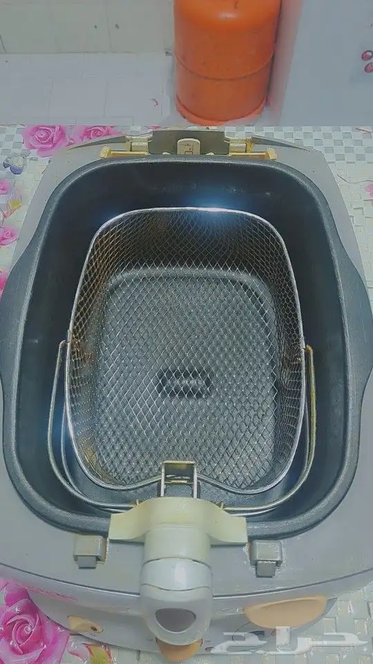 قلايه زيت ماركه فيلبس استعمال قليل جدا 0