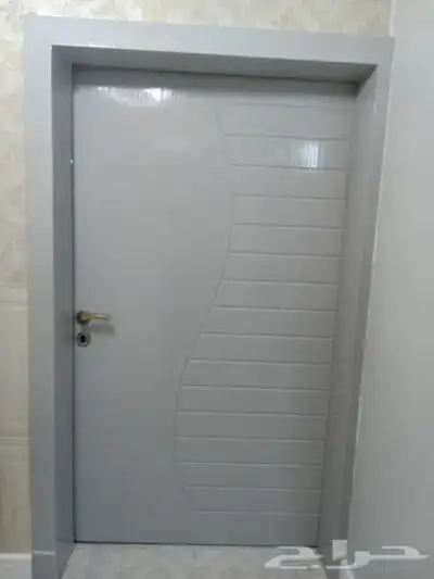 صبغ ابواب خشبيه ونجار ابواب 0