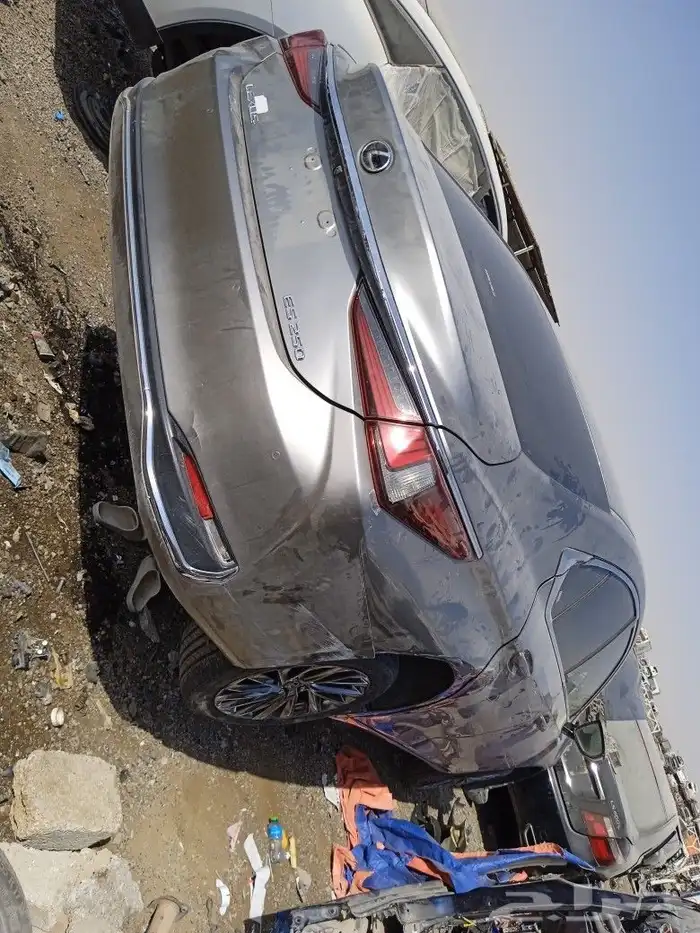 قطع غيار لكزس Es250موديل 2020 2