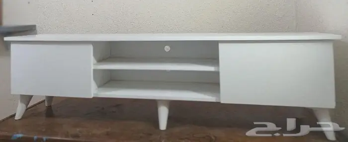 طاولة تلفزيون 2