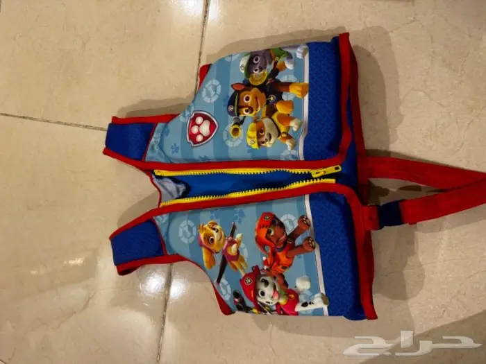 مستلزمات أطفال للبيع مستخدمة وليست جديده 1