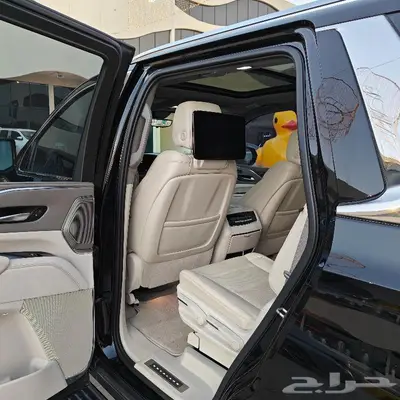 كاديلاك أسكاليد 2021 بلاتنيوم فيرست أدشن مخزن 15