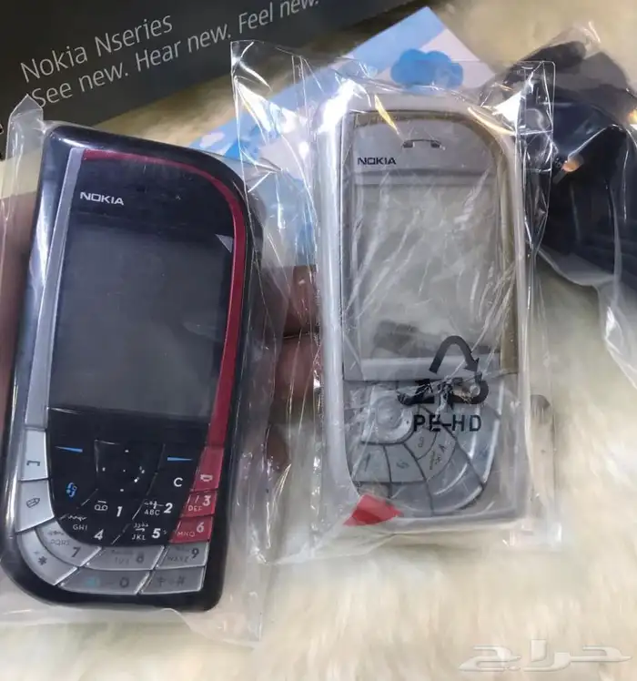 جوال نوكيا الدمعة nokia 7610 متوفر اللونين الاسود والابيض 0