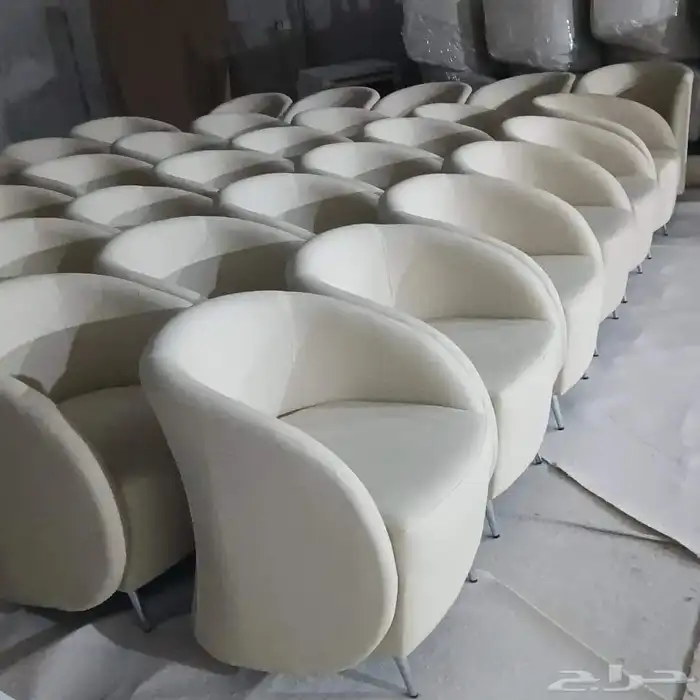 كنب للمناسبات والحفلات للإيجار أشكال وأحجام متعددة 3