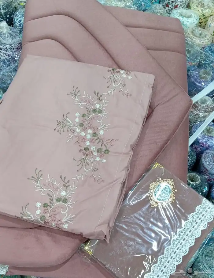 سجاده ملكي طبي مع شرشف صلاه مرد مطرز مع مصحف 1