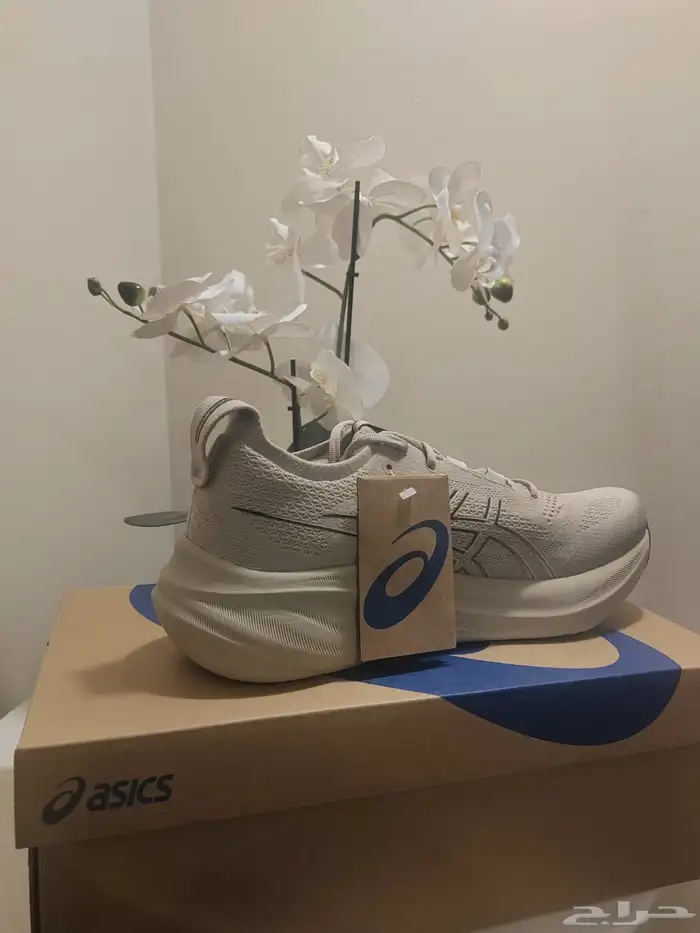 جزم أصلية اون رانينق ON RUNNING اسيكس ASICS 10