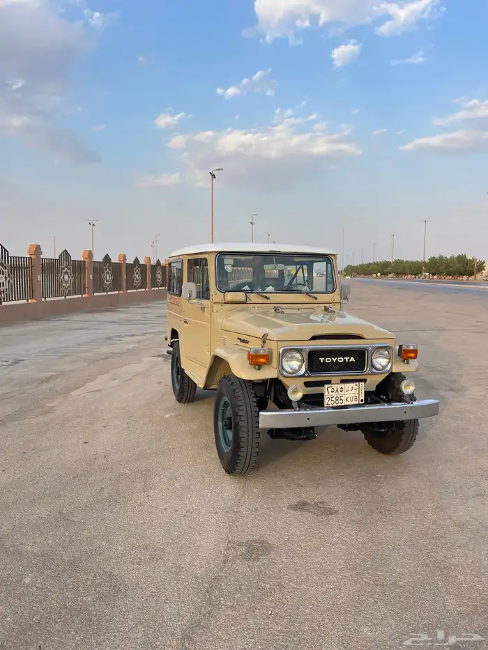 ربع 1983 طاره هواء 1