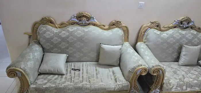 كنب ملكي 4