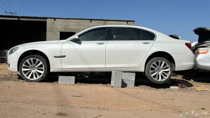 قطع غيارBMW730 1