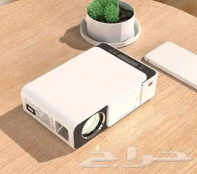 بروجكتر ذكي بموصفات عاليه وضوح HD حقيقي 720X1280 p 2
