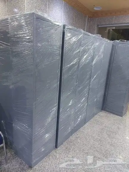 دولاب ملابس بابين و باب واحد 2