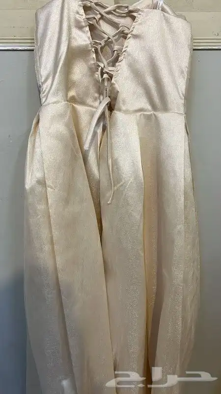 فساتين جديده لم استخدام 1