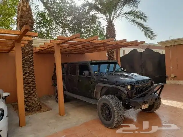 مظلات خشبيه وبديل الخشب والعشب الجداري والثيل الصناعي 4