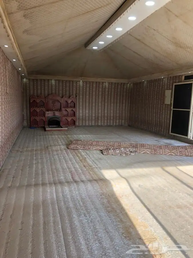 بيت شعر ملكي 12 6 0