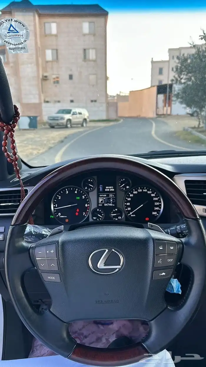جيب لكزس LX570 فل كامل سعودي مخزن تم البيع مباع 7