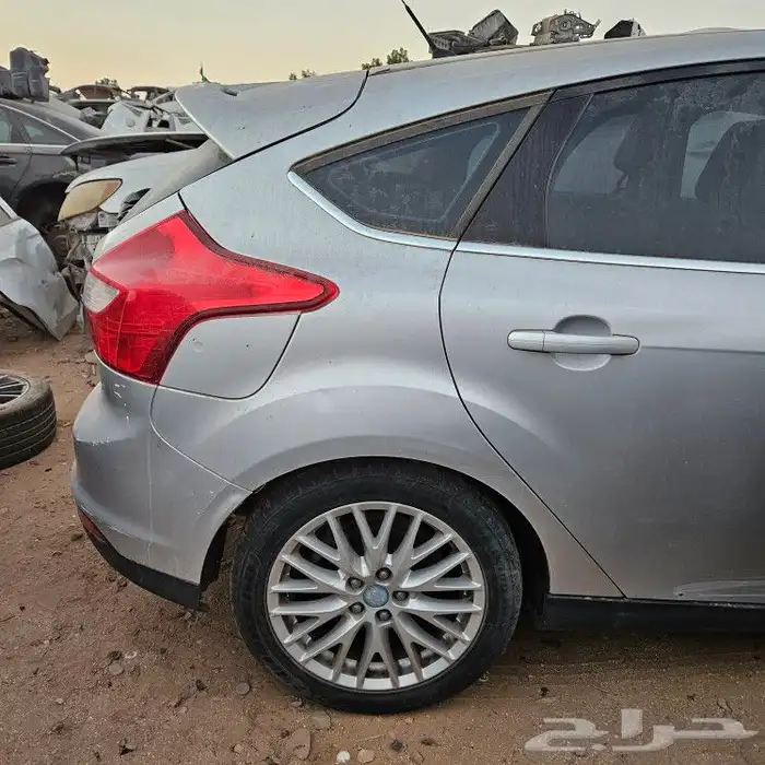 فورد فوكس قطع غيار تشليح 0