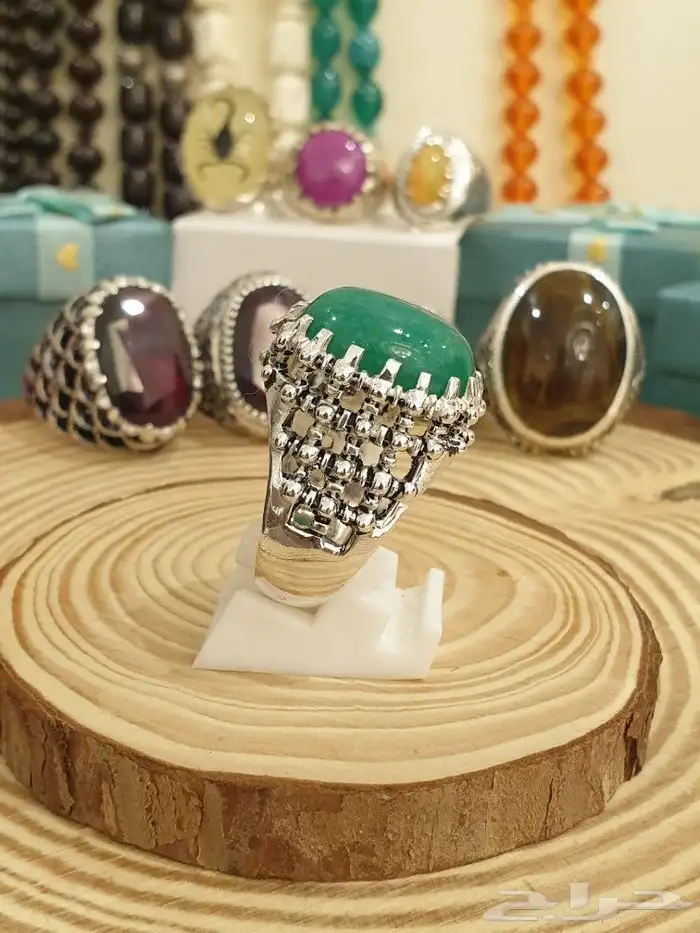 خاتم زمرد صياغة البحرين 2