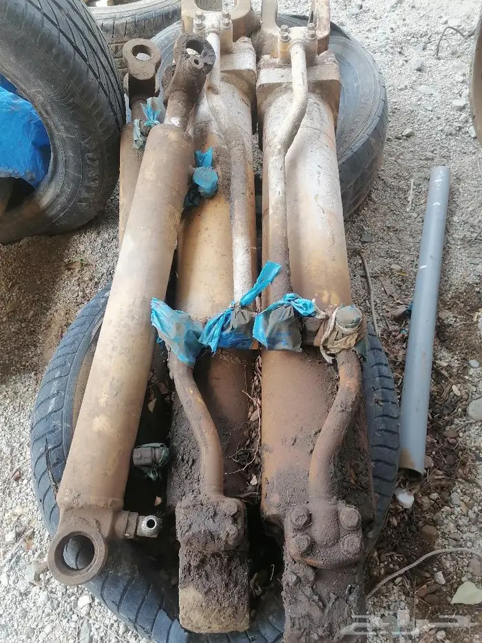 قطع غيار شيول كوماتسو 250 موديل 96 3