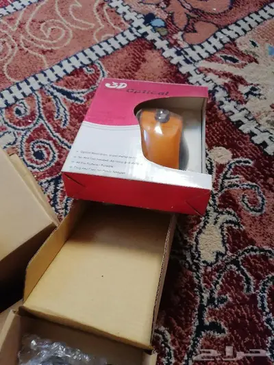 840 قطعة أغراض كمبيوتر مشكلة للبيع 23