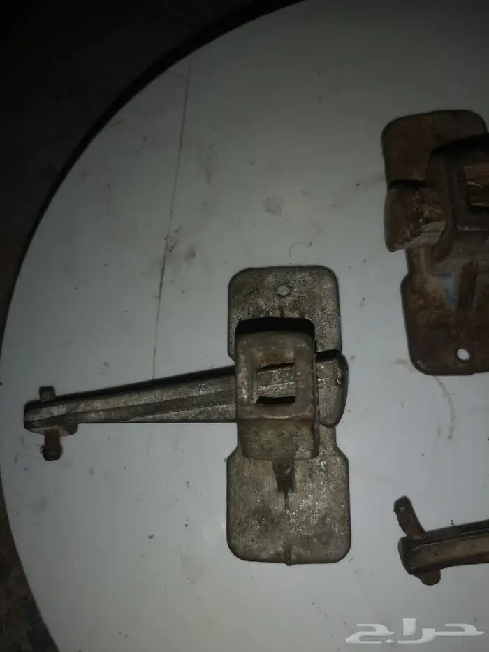 مزلاج حديد باب تراثي قديم 2