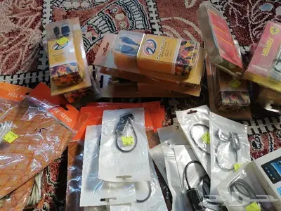840 قطعة أغراض كمبيوتر مشكلة للبيع 16