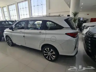 تويوتا فيلوز GLX موديل 2024 8