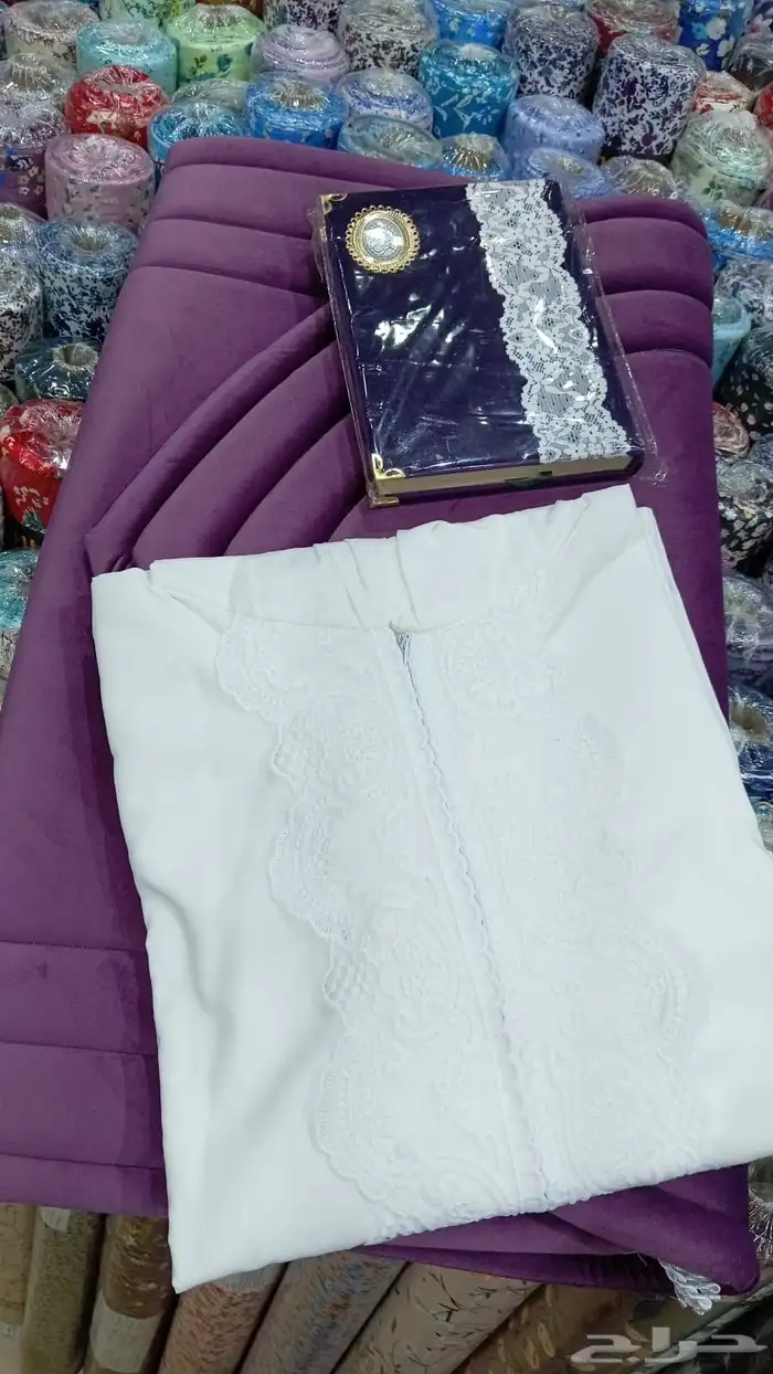 سجاده ملكي طبي مع شرشف صلاه مرد مطرز مع مصحف 0