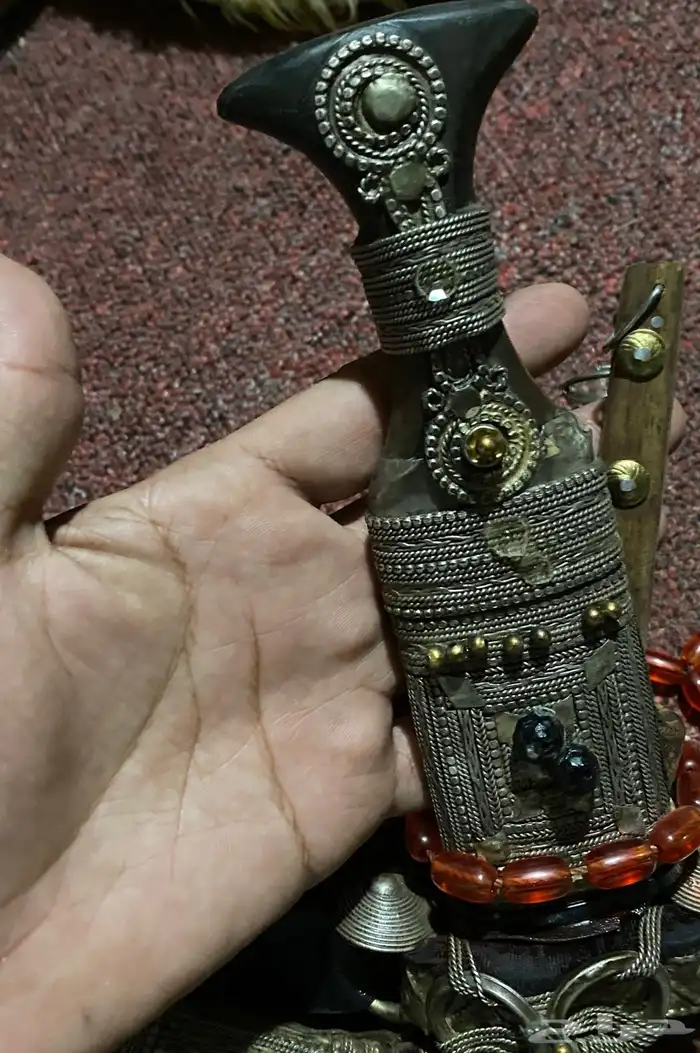 جنبيتين ركازي شبابيه الراس اتوقع قرن  ساطوره الرحال 4