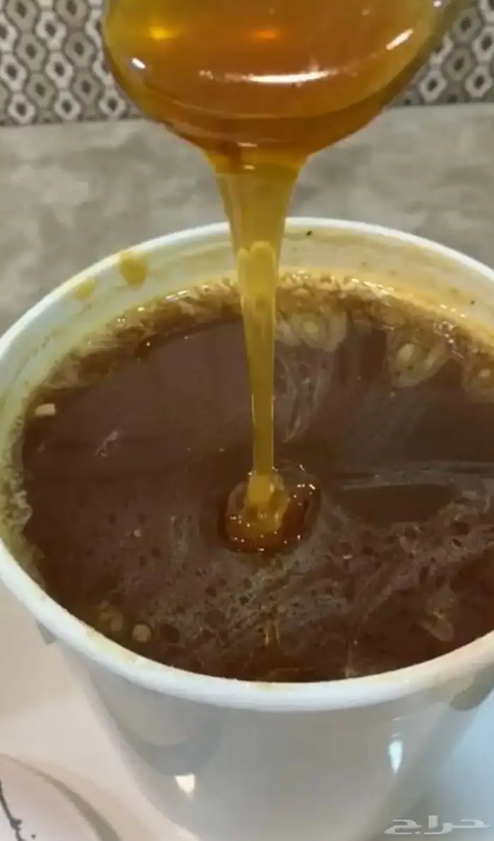 عسل السدر رجال المع عسل انا المسائل عن جودته امام الله 2
