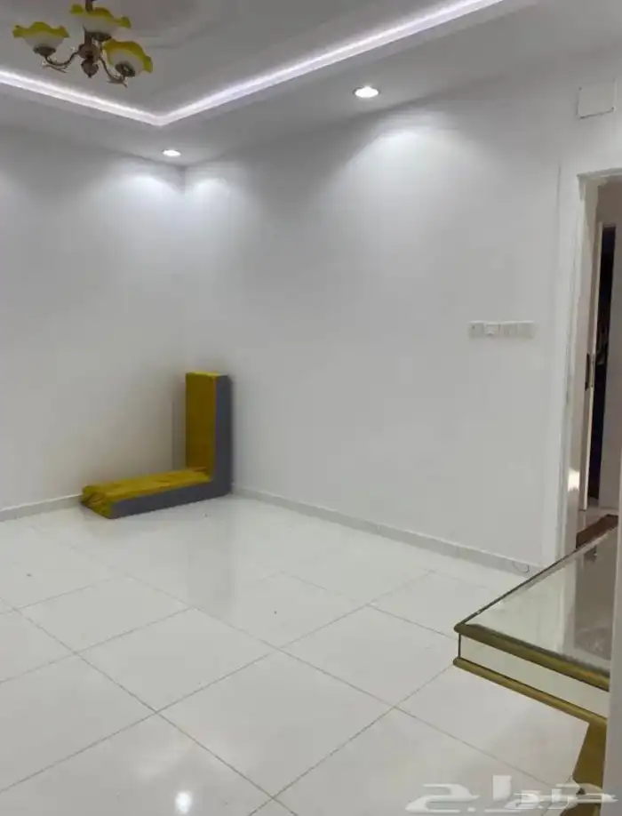 يوجد لدي استراحات و شقق الايجار 8