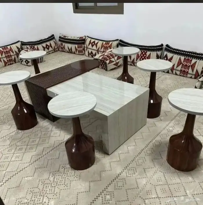 تفصيل طاولات وطاولات طعام ومداخل 43