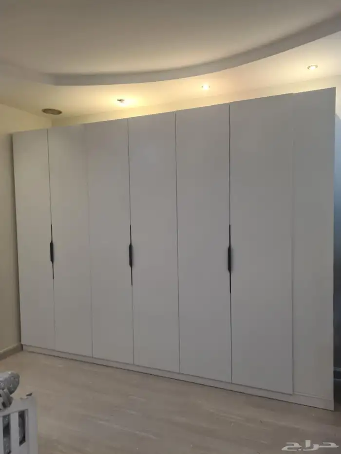 تفاصيل دواليب 13